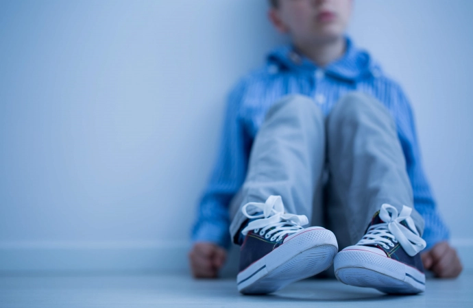 Jak rozpoznać depresję u dziecka? Nie ignoruj tych objawów!