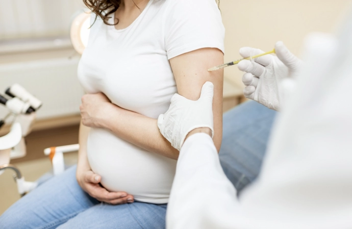 Szczepienia: jakie przed ciążą i jakie w trakcie